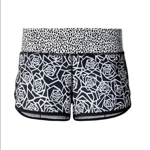 Lululemon Speed Short Size 4